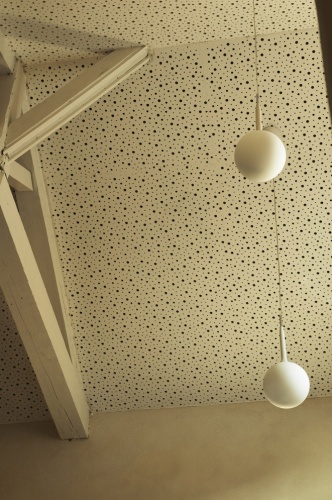 Centre de Formation des  Musiciens Intervenants de Bron : 02. D�tail plafond accoustique