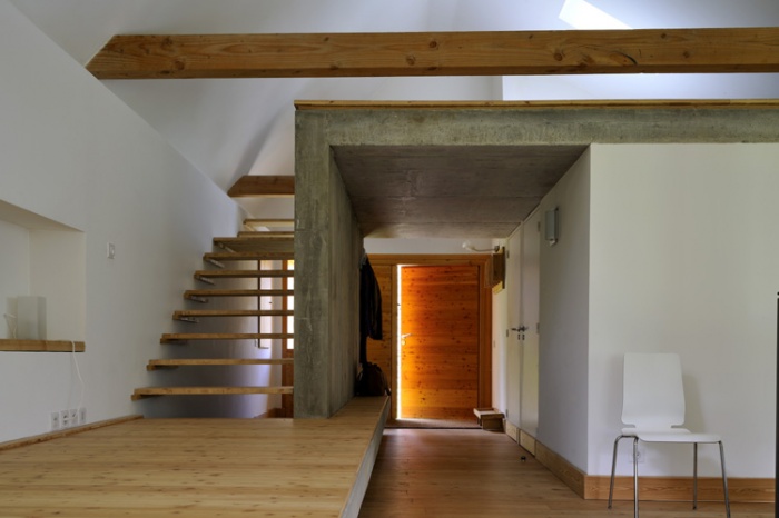 R�habilitation d'une ferme d'alpage : 2005-09-cuel-DAA2278