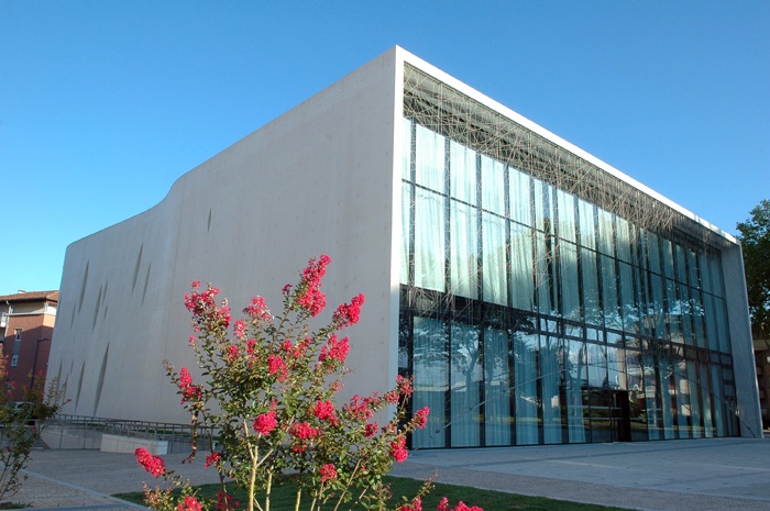 Pavillon Blanc - Médiathèque et Centre d'art de Colomiers (31) : Le Pavillon Blanc (Olivier Montagnez).JPG