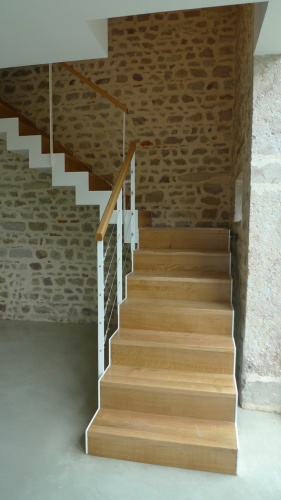 R�habilitation d'une Maison dans les Monts d'Or : chir51