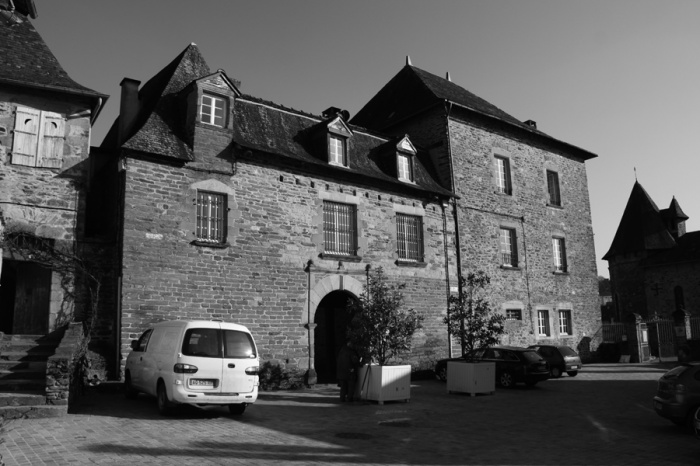 Transformation de l'Ancien Pensionnat Sainte Marie (XVIème) en Hôtel 4 étoiles avec restaurant à UZERCHE (19) : 02.03.12 017