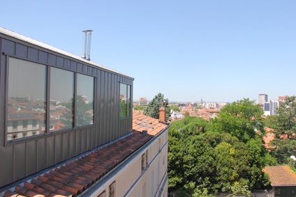 Surlvation d'un appartement au coeur de Toulouse (en collaboration avec agence AR-QUO) : VUE EXTERIEUR 2.JPG