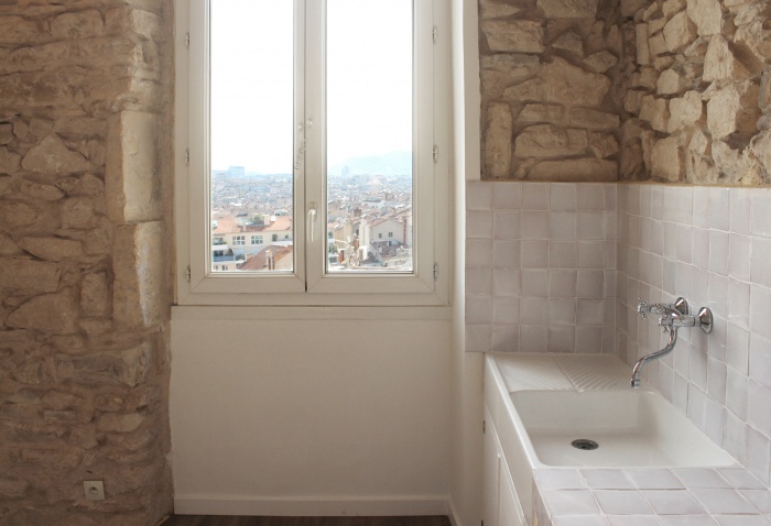 R�habilitation d'un appartement � Marseille 06 : IMG_7792