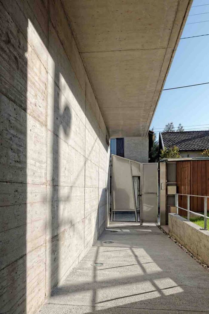 une cr�che pour 24 berceaux : 11 P3 �Blaise Adilon