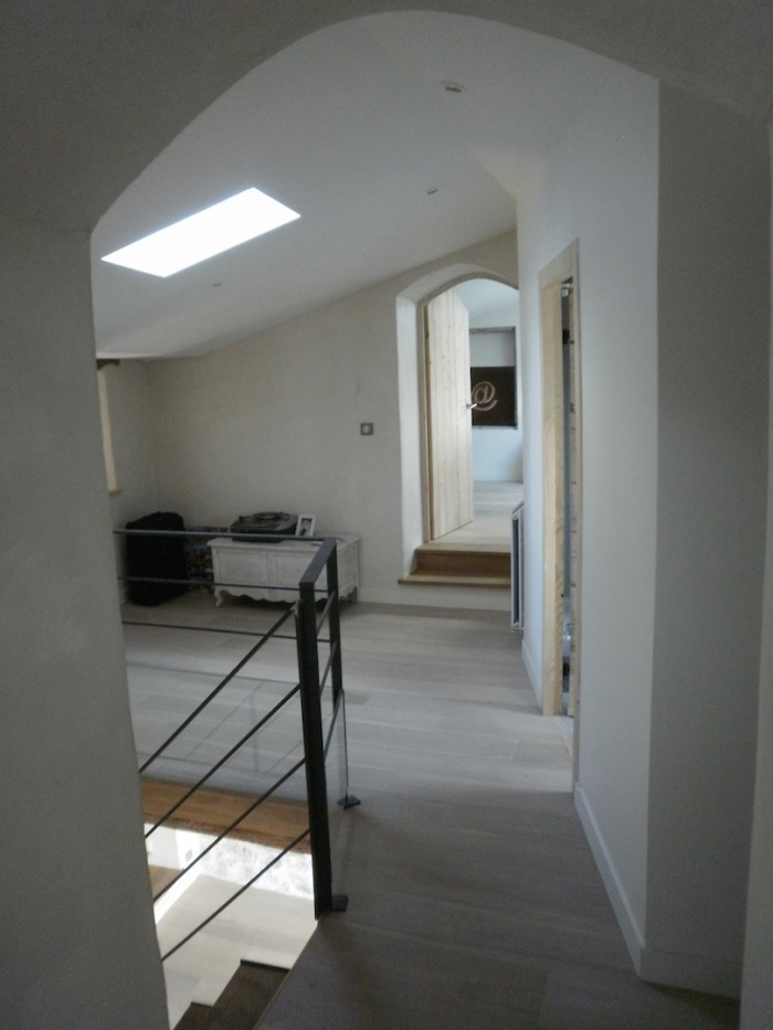 R�am�nagement d'une ancienne ferme dans le Rhone : Les combles am�nag�s