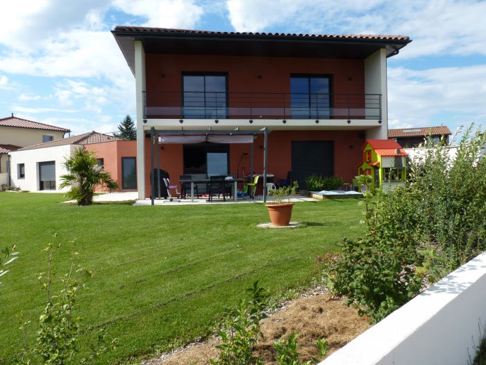 Maison et Centre de Kin�sith�rapie � Vourles