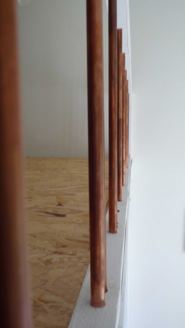 Bureau-mezzanine : detail-garde-corps-cuivre